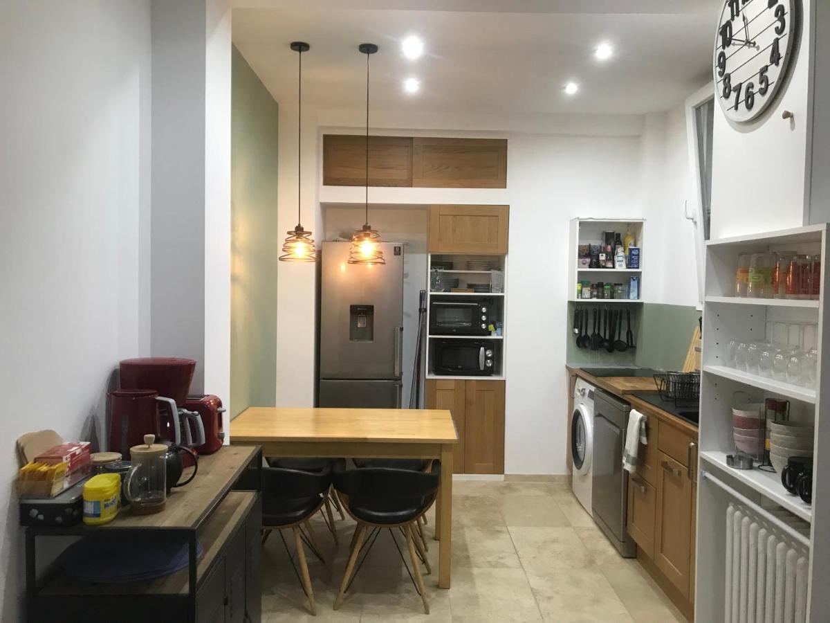 Tres Bel T3 Proche Place Castellane Avec Vue Et 2 Appartement *